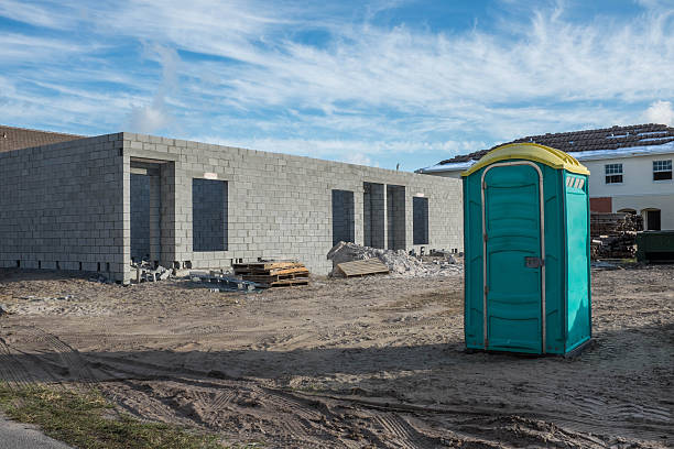 Best Portable toilet rental cost  in Coalinga, CA